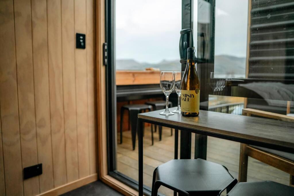 Cass Bay Retreat With Outdoor Bath Christchurch Apartment Lyttelton Ngoại thất bức ảnh